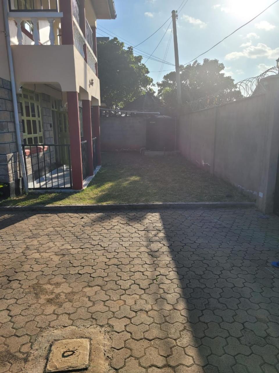 Gloria House Bed & Breakfast Syokimau Exterior photo